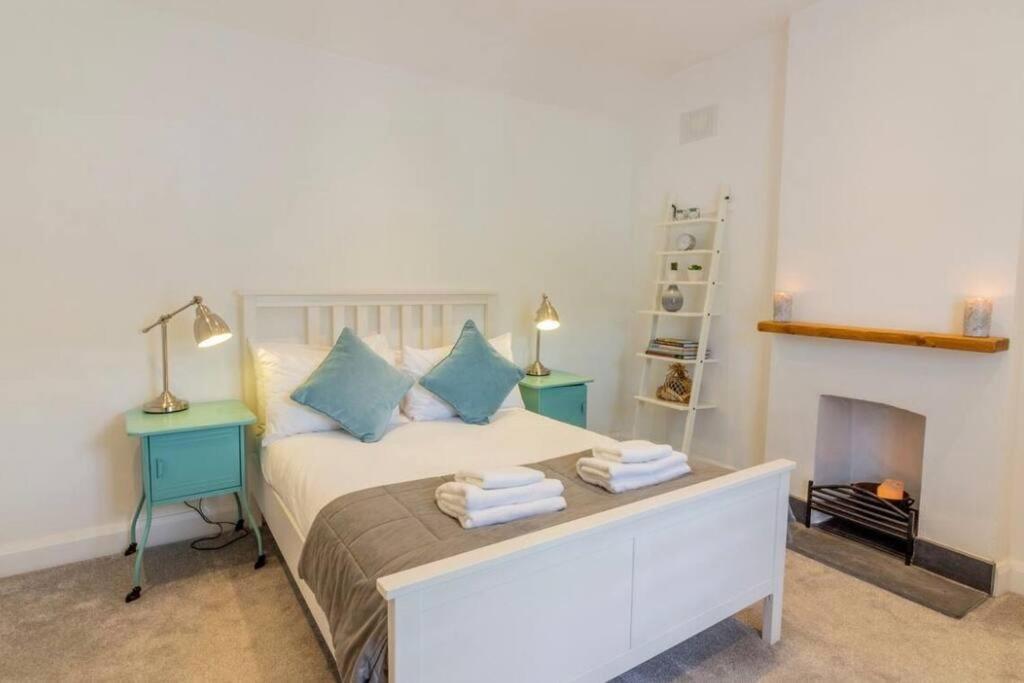 Newly Refurbished Traditional Cottage Blackrock Blackrock  Zewnętrze zdjęcie